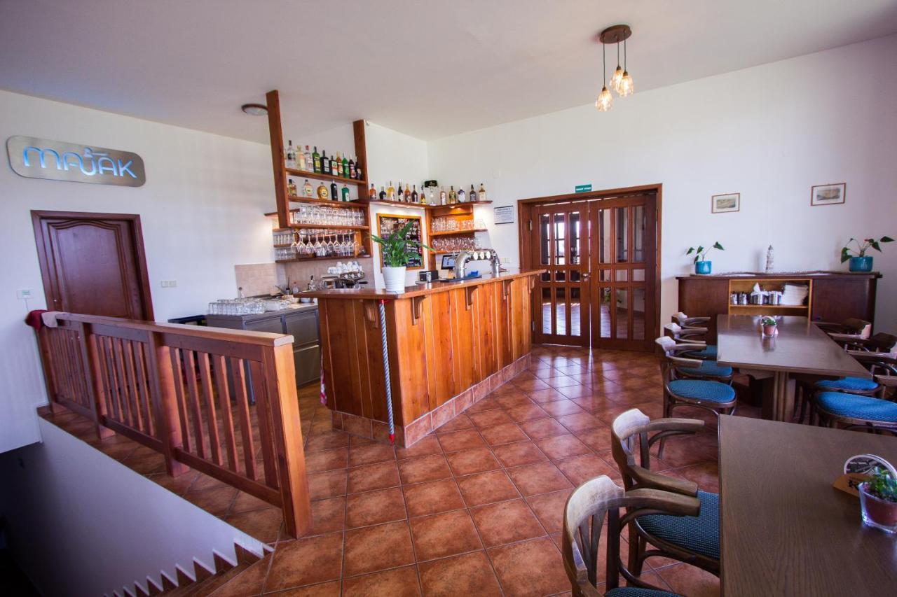 Penzion Majak Dublovice Экстерьер фото