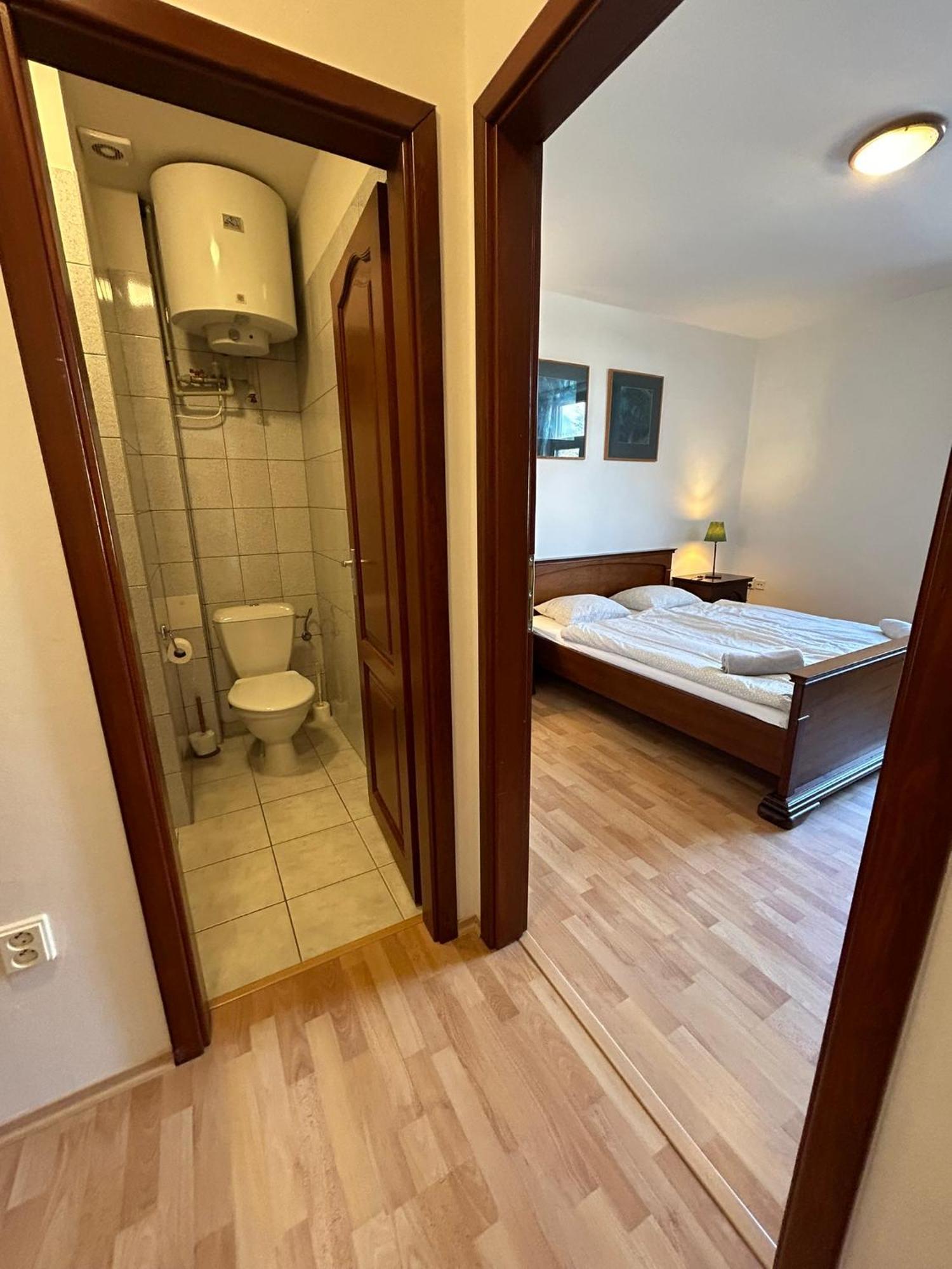 Penzion Majak Dublovice Экстерьер фото