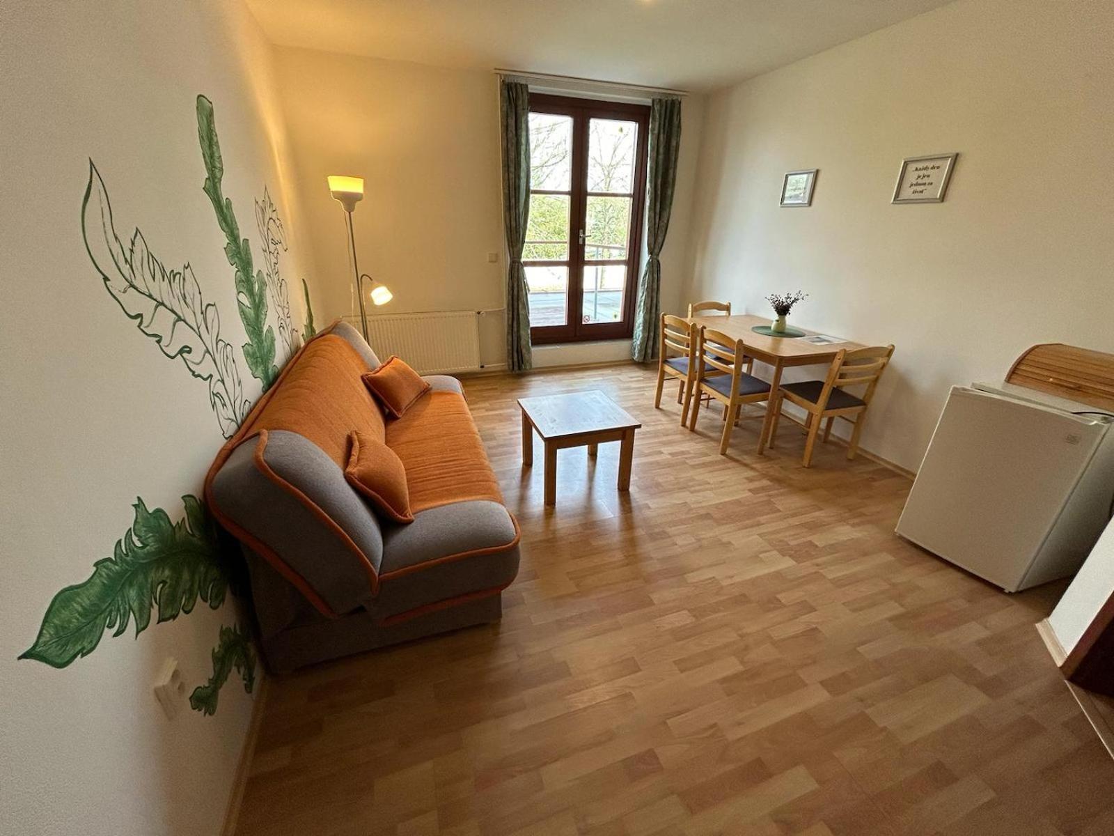 Penzion Majak Dublovice Экстерьер фото